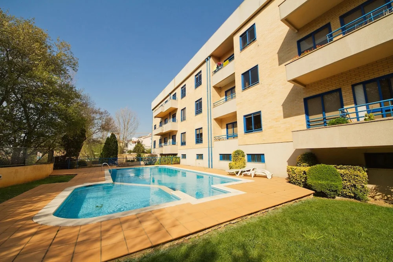 Feel Porto Francelos Beach & Pool