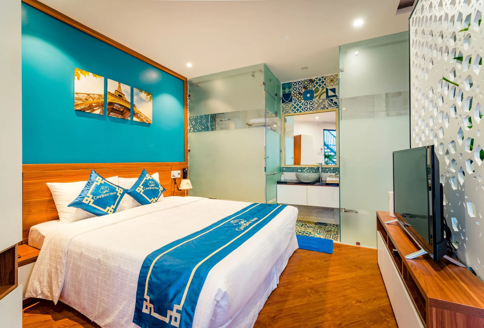 Cani Beach House