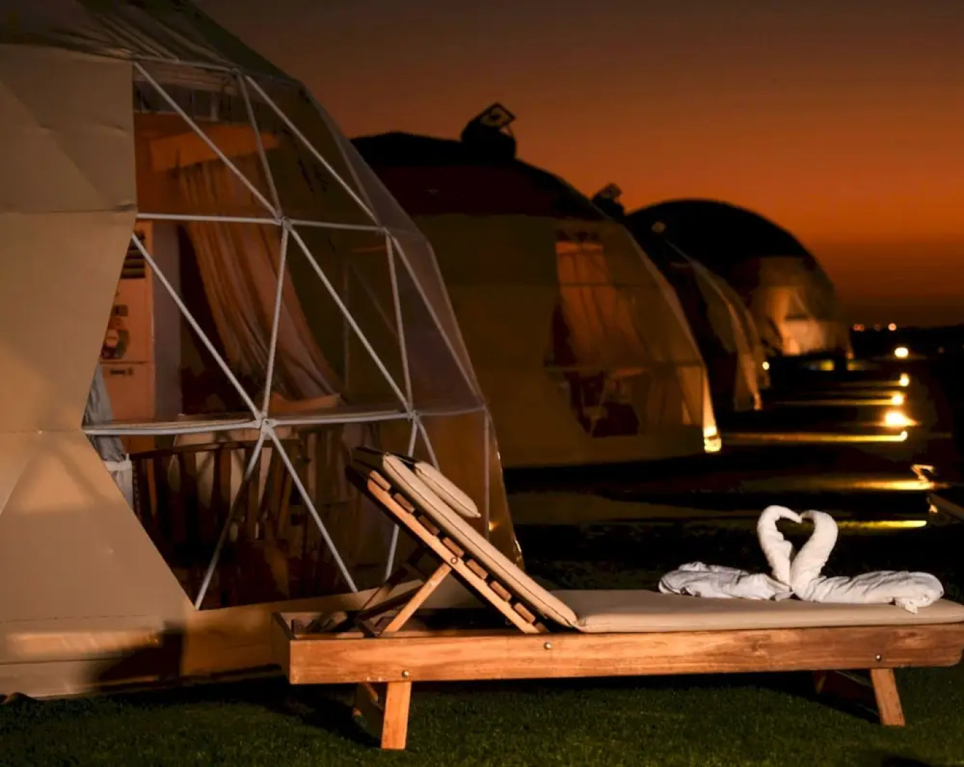 Siniya Island Resorts