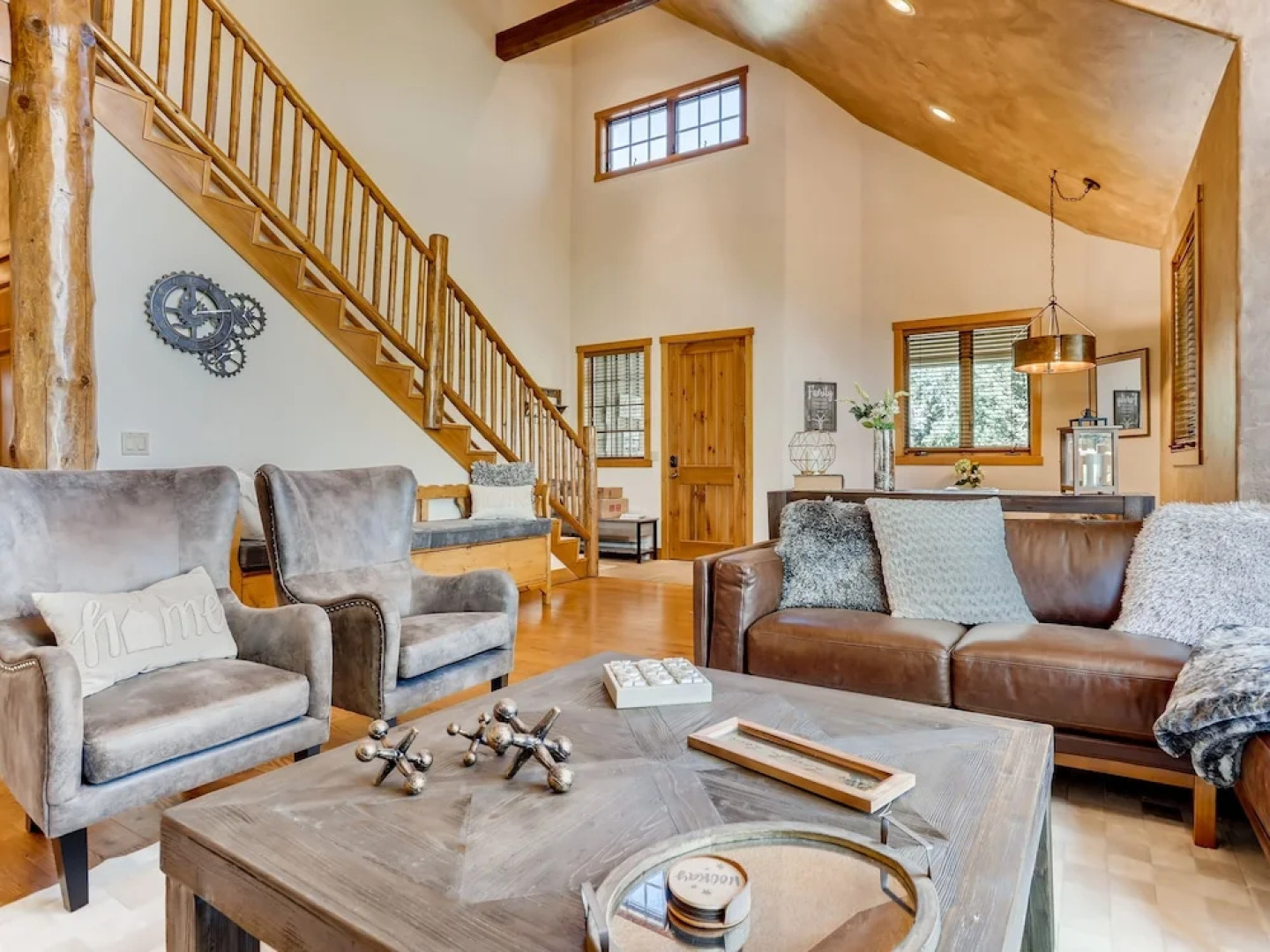 28953 Cathedral City - 5 Br Home