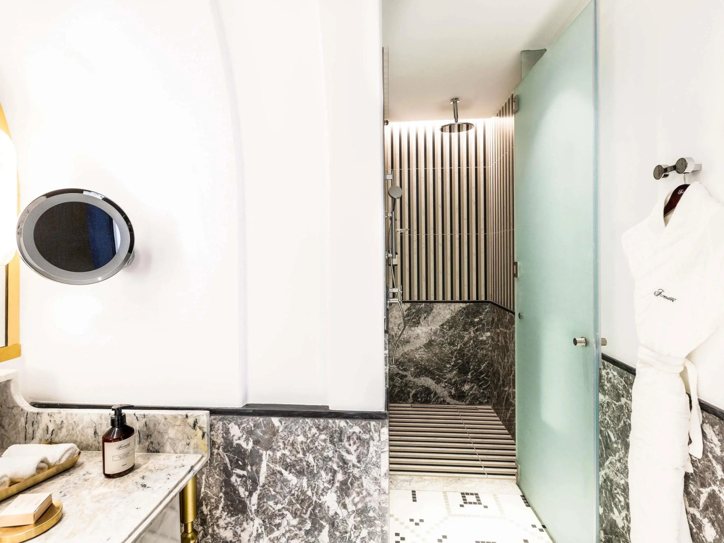 Fairmont Hotel La Marina Rabat Sale