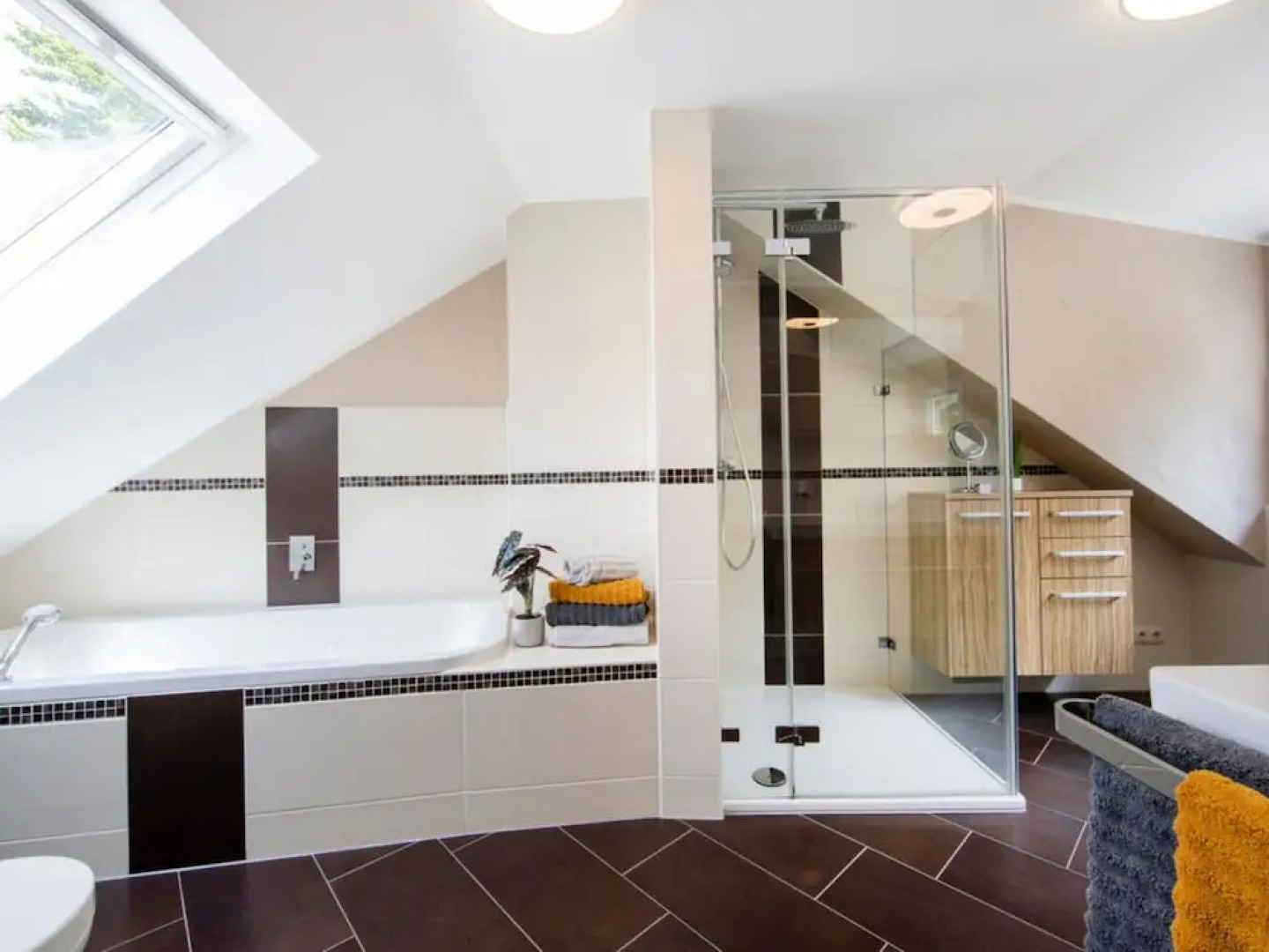 Maarchalet Modern Retreat