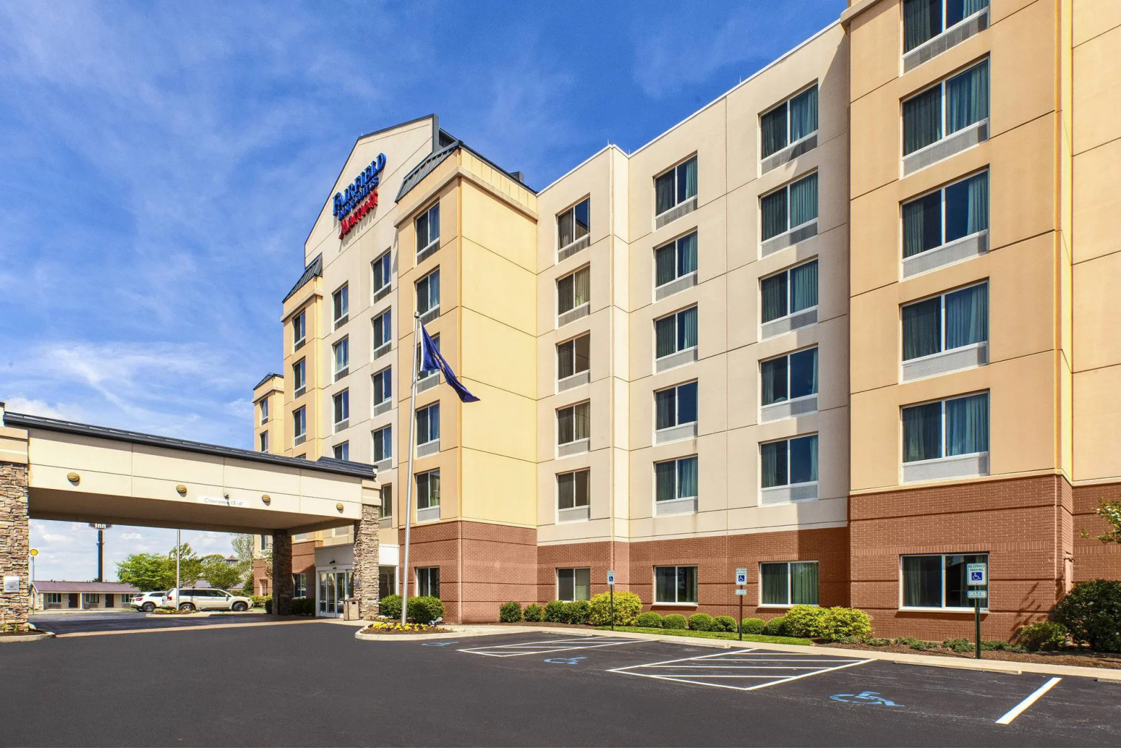 Fairfield Inn & Suites by Marriott Lexington North