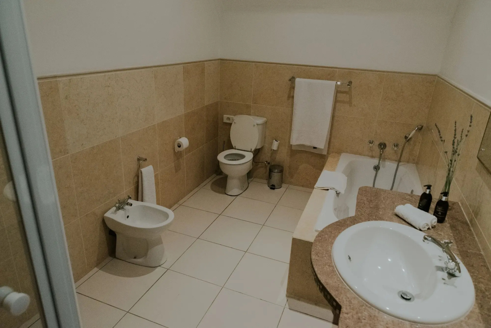 CANA Vineyard Guesthouse