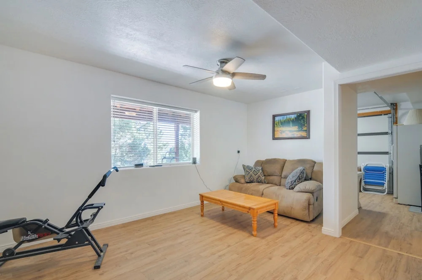 Alton Cabin w/ Deck ~ 2 Mi to Dixie Nat'l Forest!