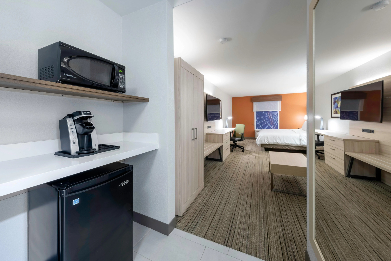 Holiday Inn Express Hotel & Suites Petersburg-Dinwiddie by IHG