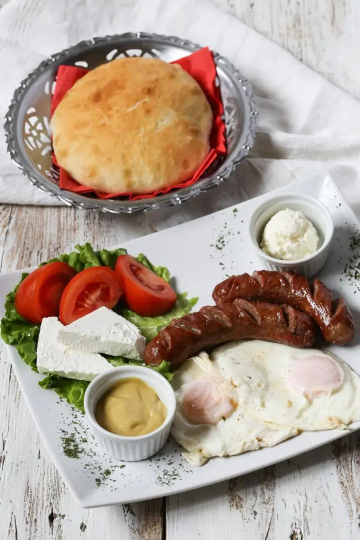 Guesthouse & restaurant Tekovina
