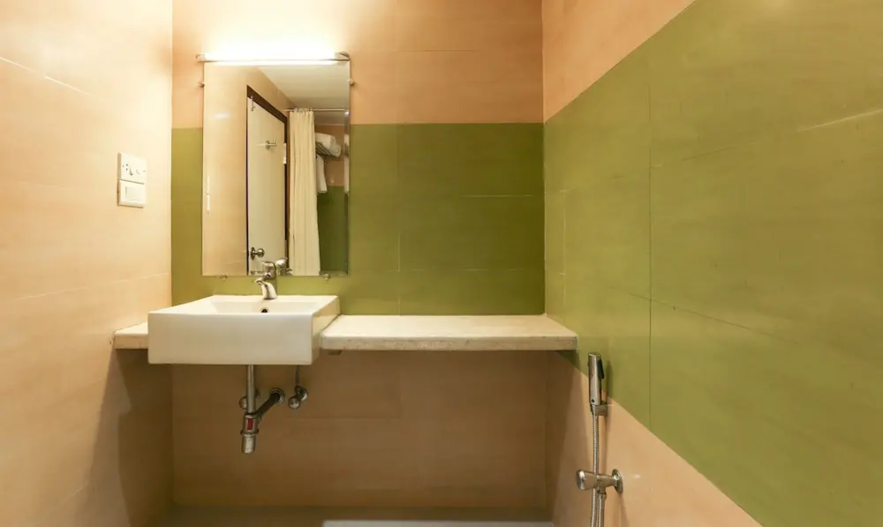 United 21 Hotel - Hyderabad