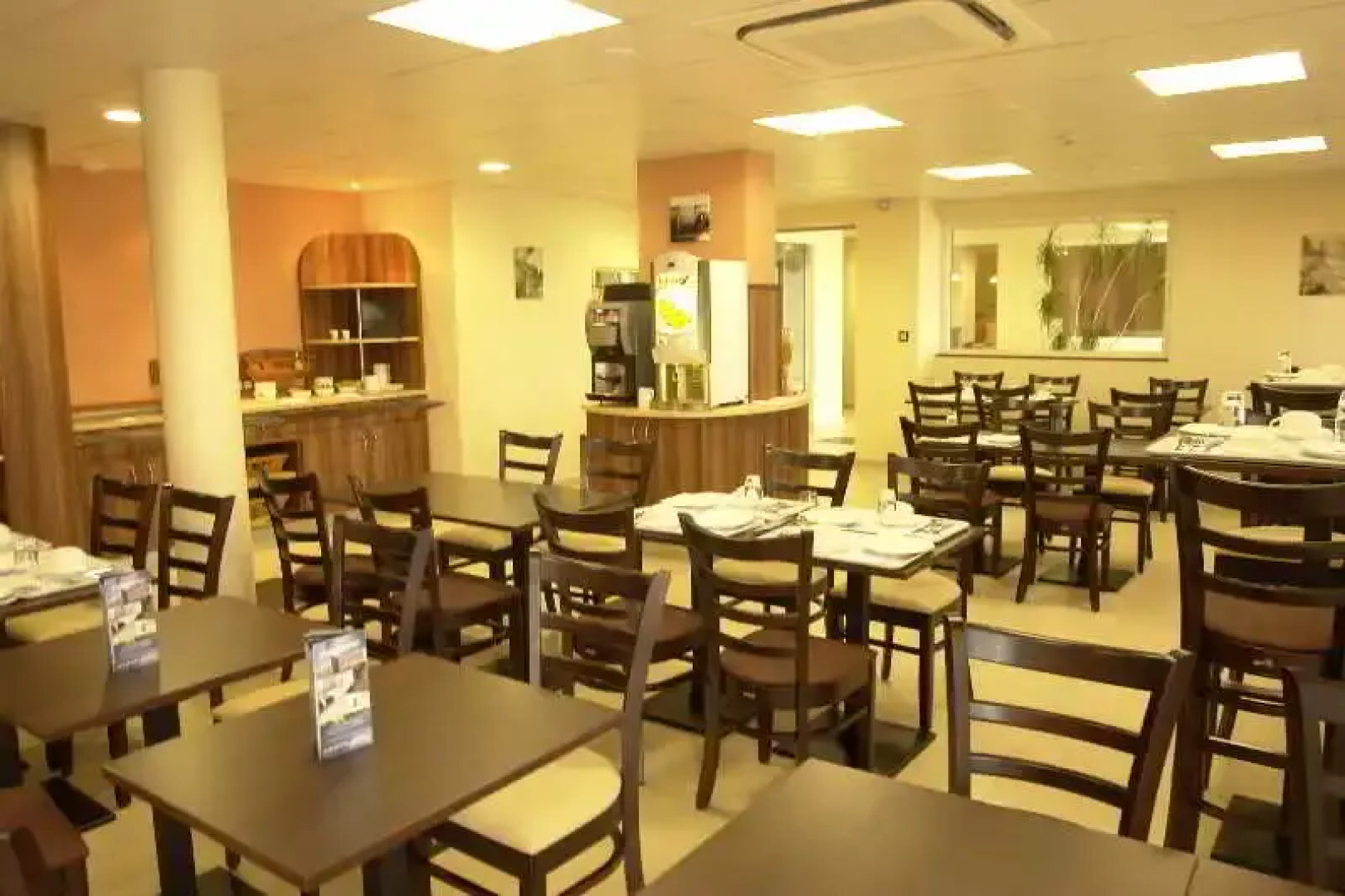 BRIT HOTEL Fougères - Hôtel du Parc 3*