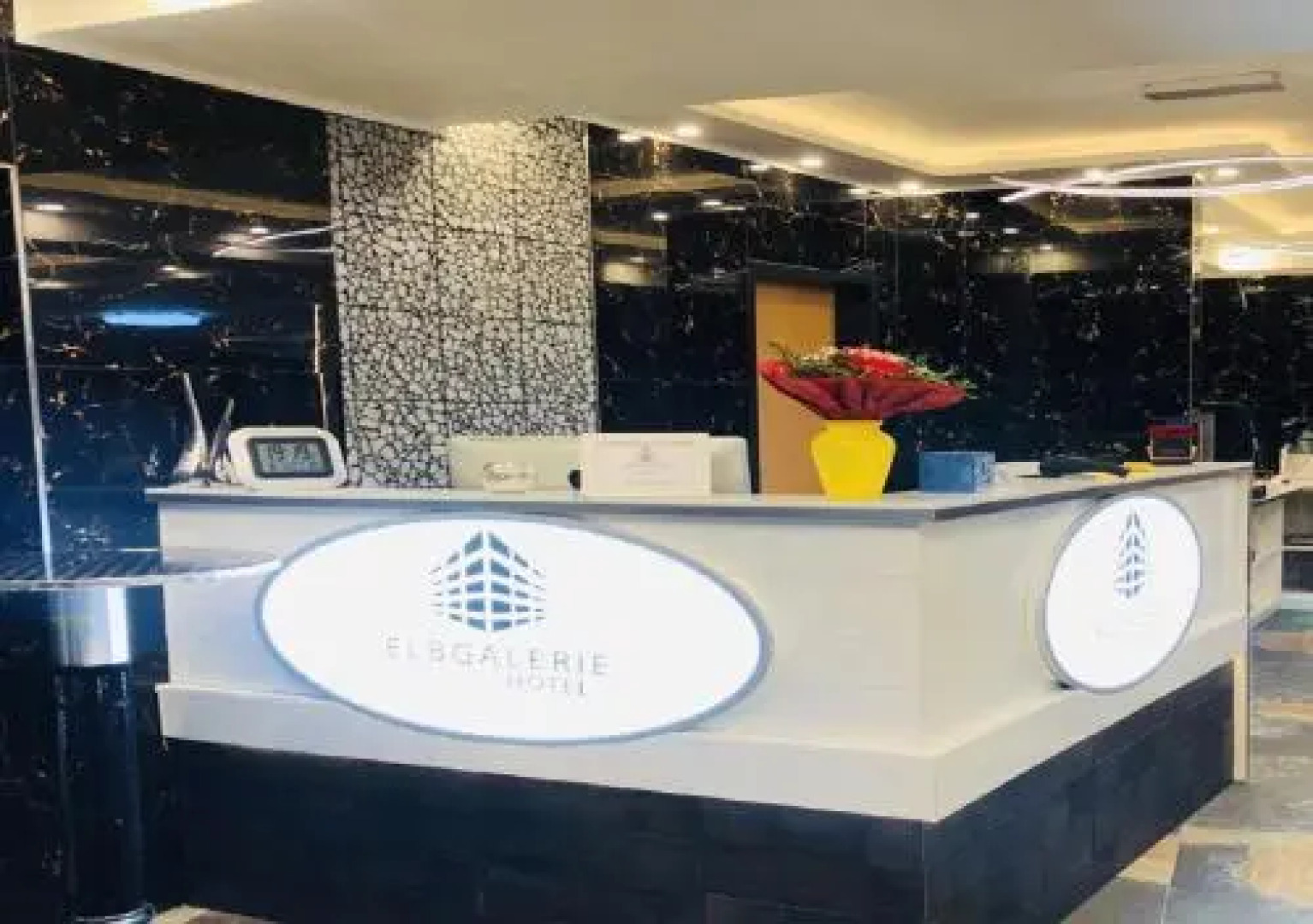 Hamburger Bernstein Hotel