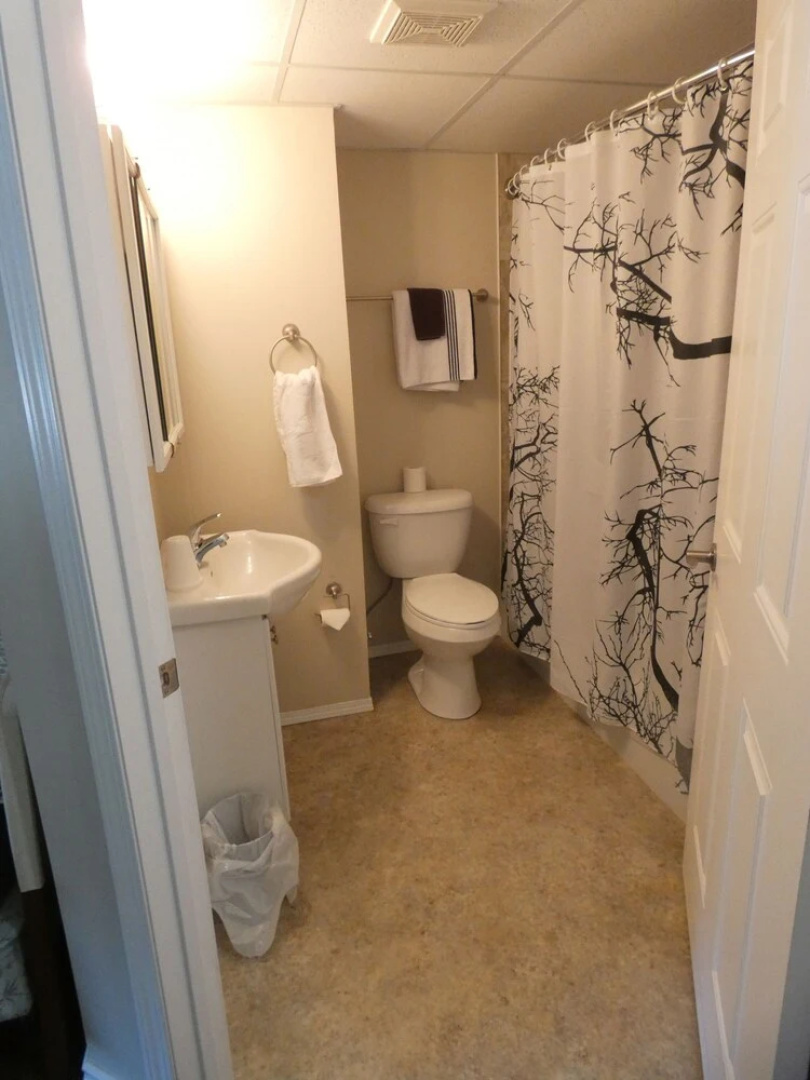 The Medicine Hat Villa