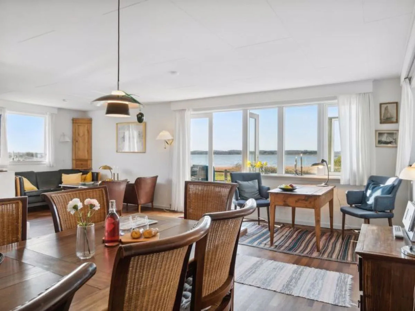 "Velika" - 25m to the inlet in Sealand