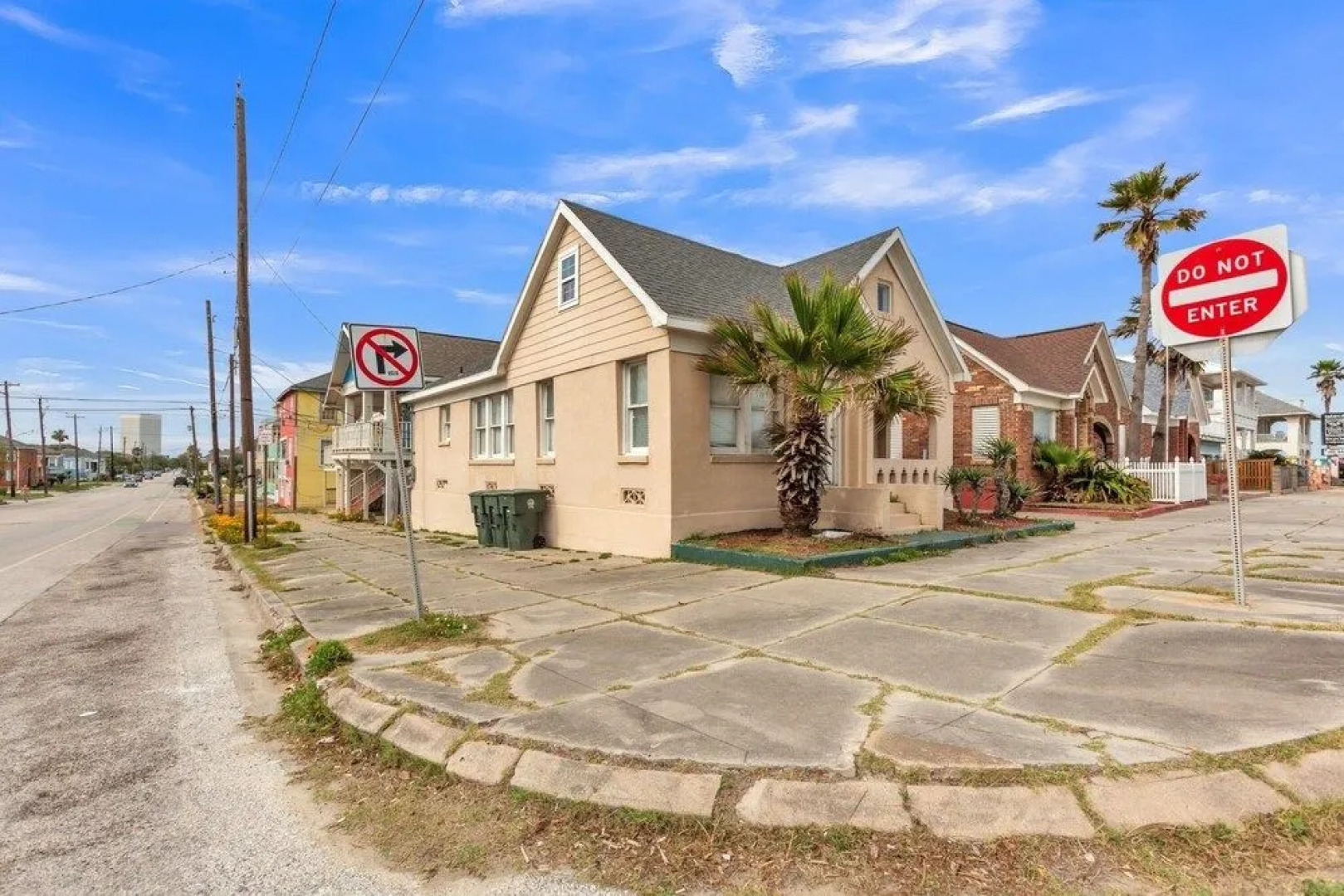 Sand Of Time Cottage 2 Bedroom Cottage By Redawning