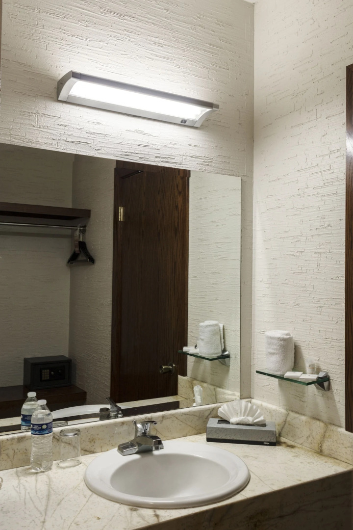 Hotel Conquistador Inn By US Consulate