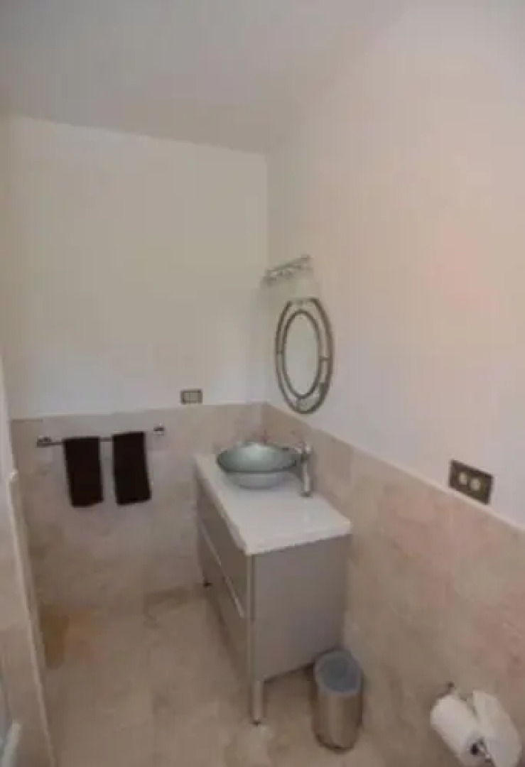 Fairhills - Walk to Elbow Beach everyday..