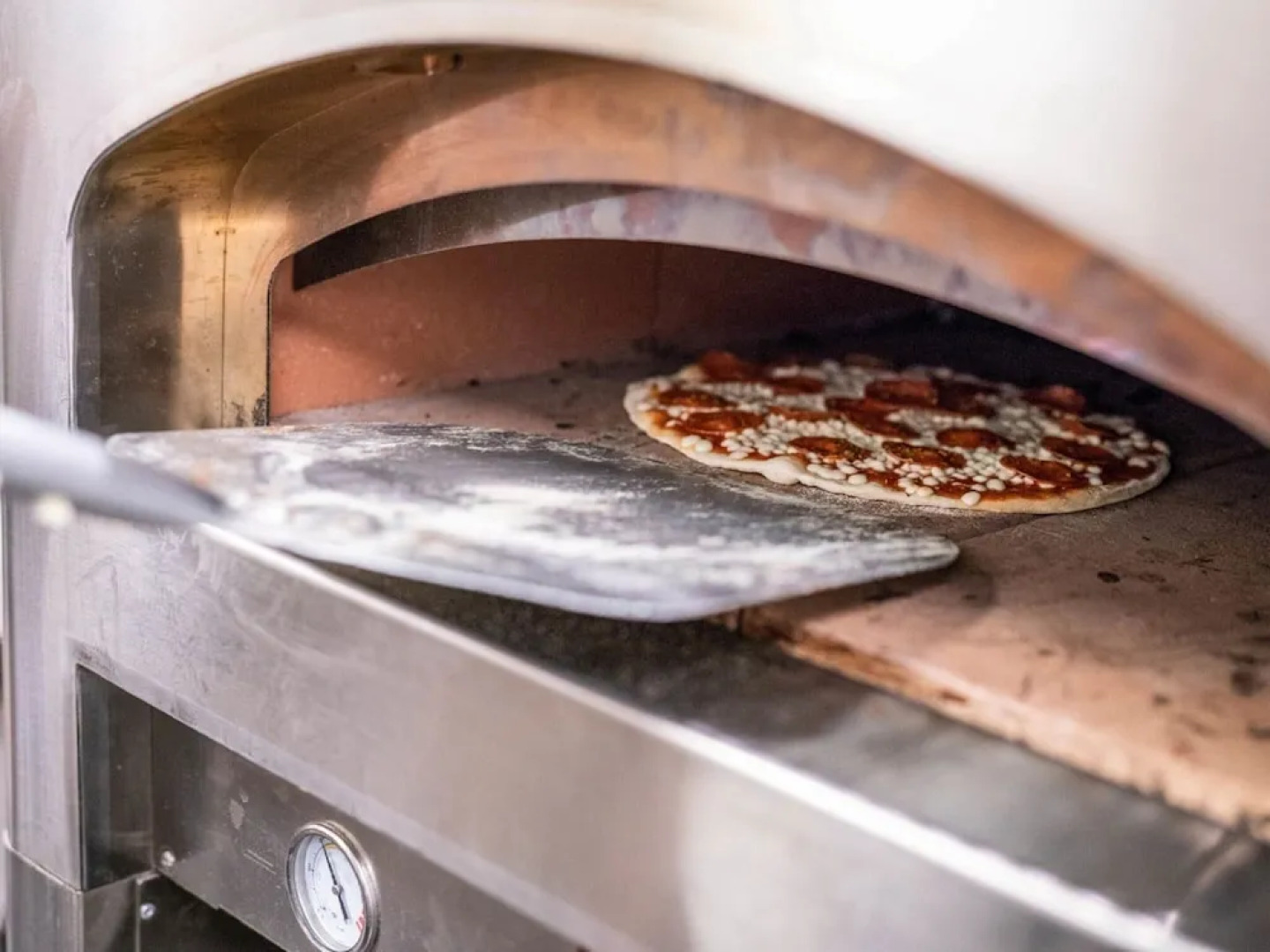 Water Lodge in Schaijk by the Waterside