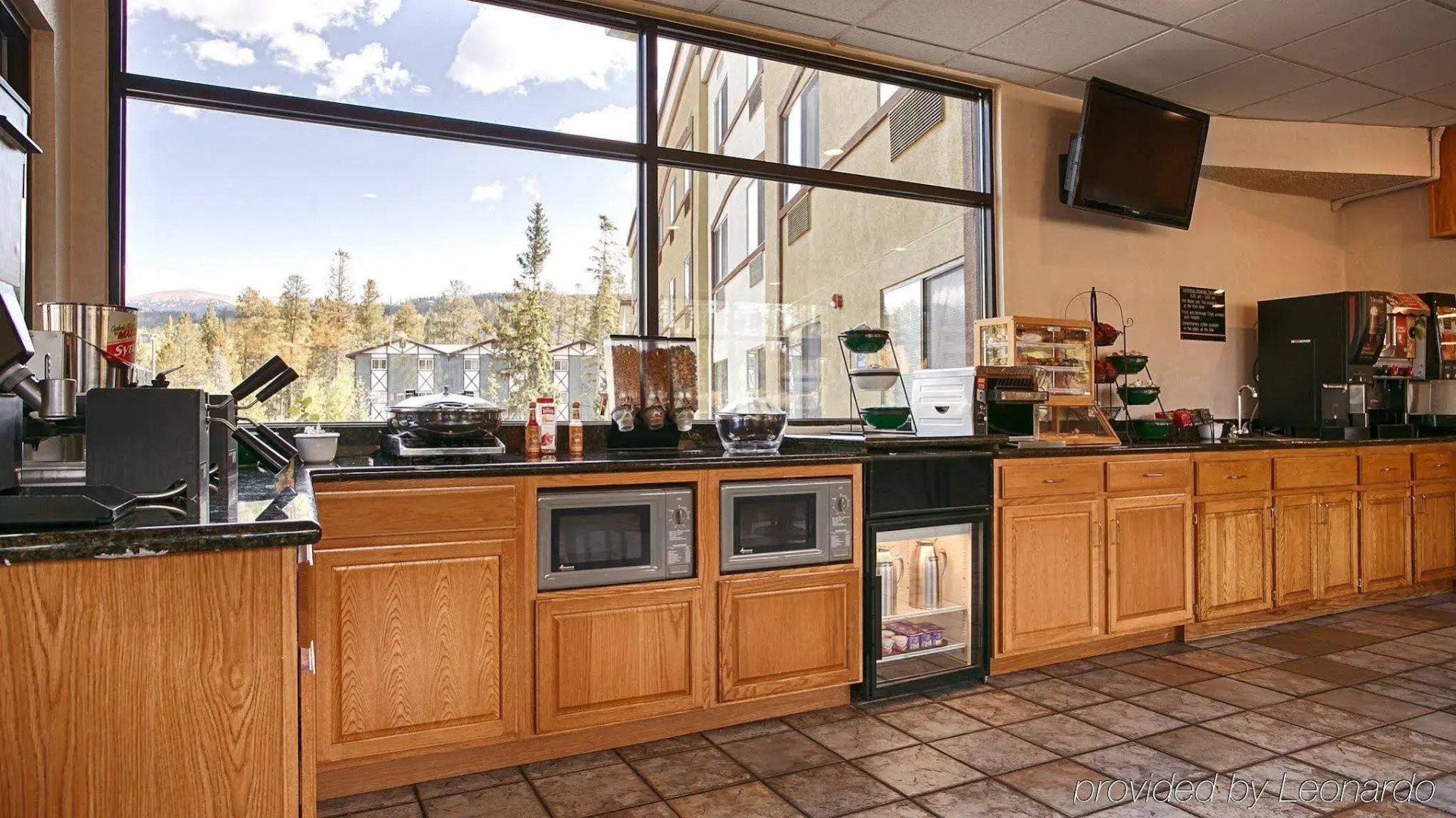 Best Western Alpenglo Lodge