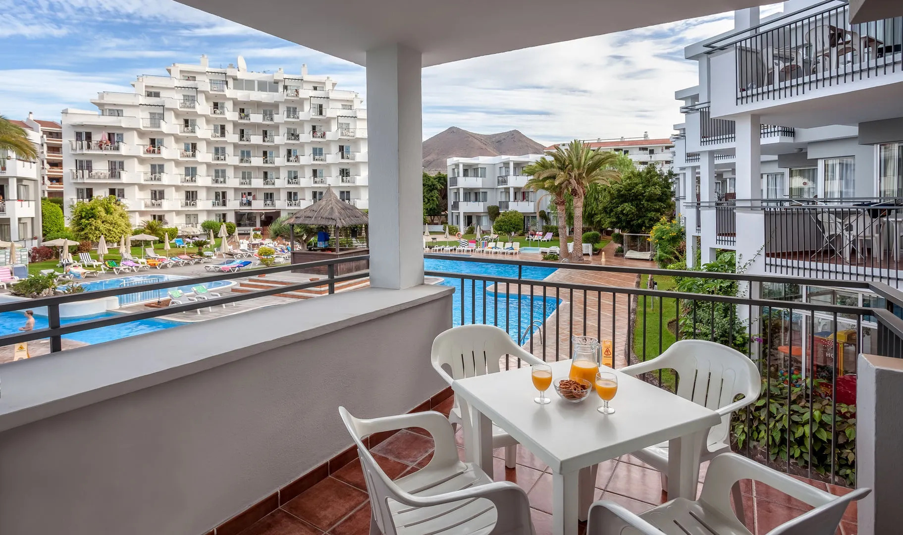 Apartamentos HG Tenerife Sur