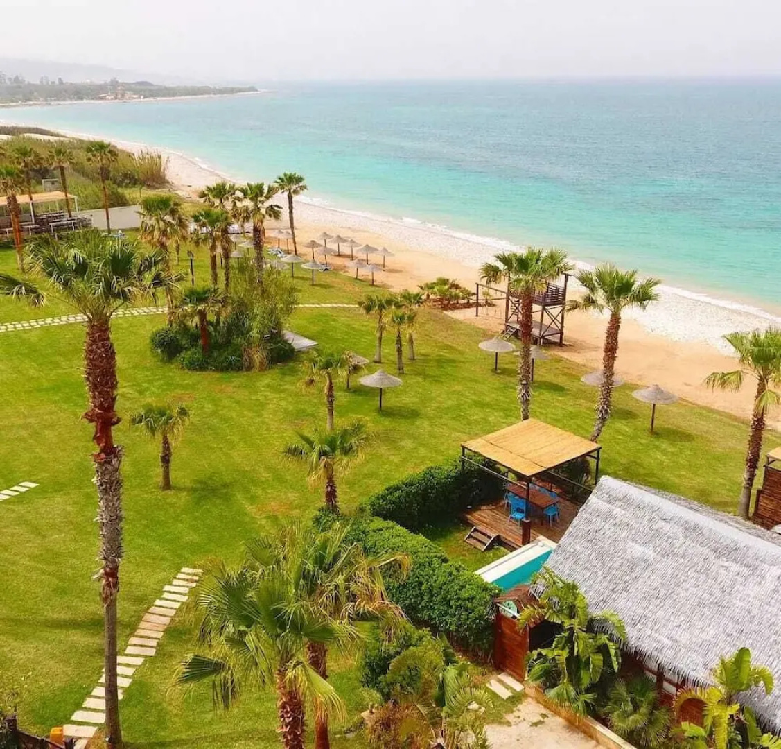 Turquoise Beach Resort