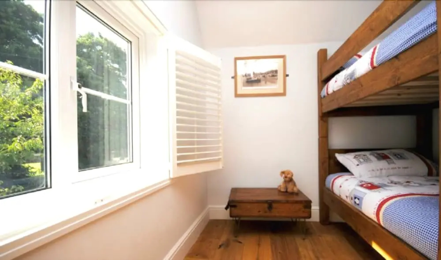 Springwell , West Wittering 414609