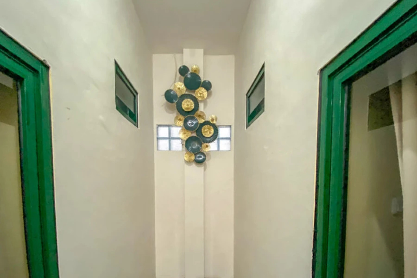 RedDoorz Syariah near Taman Bunga Adipura Sampang