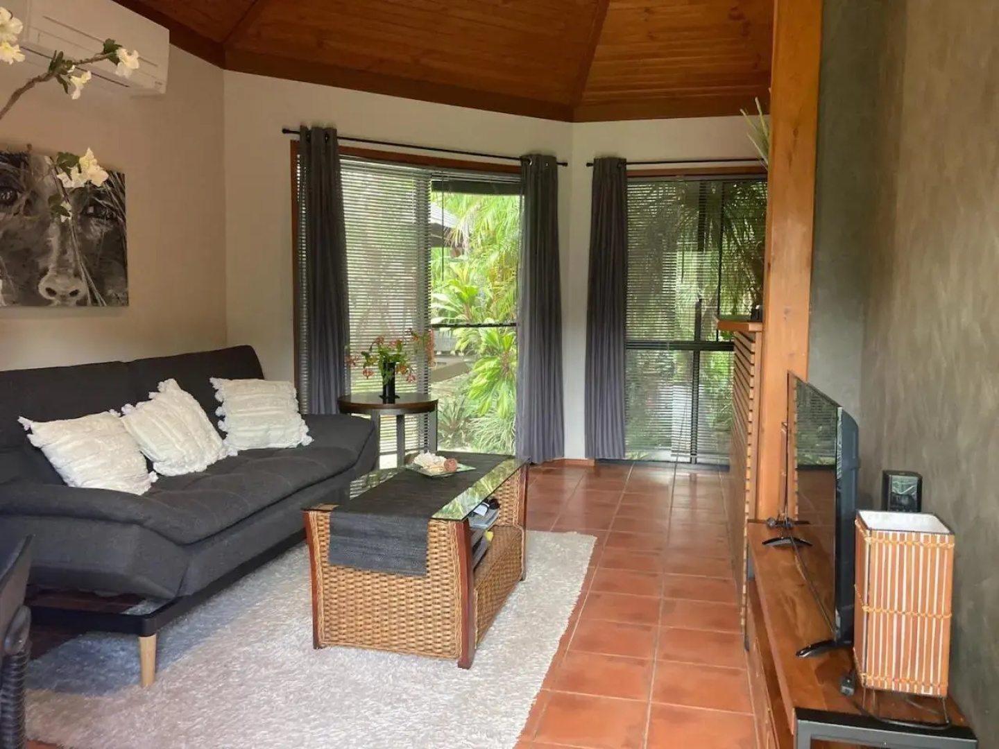 Forest Lodge: Bali-Style Retreat