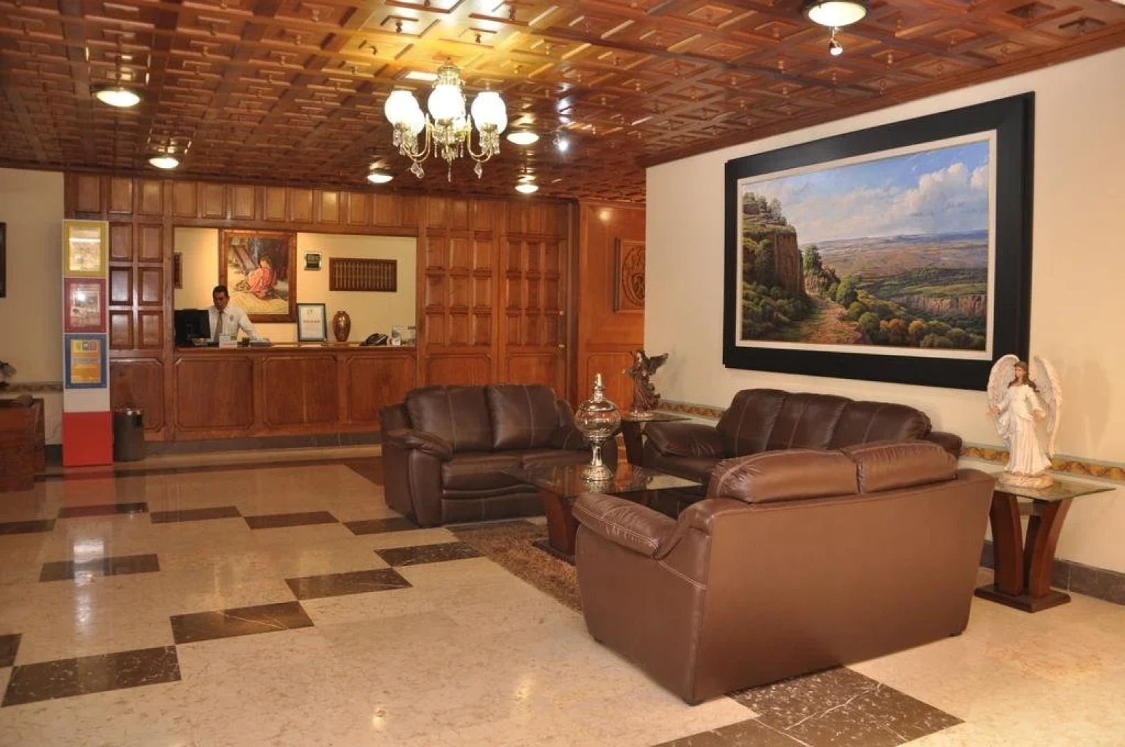 Hotel portal de reyes