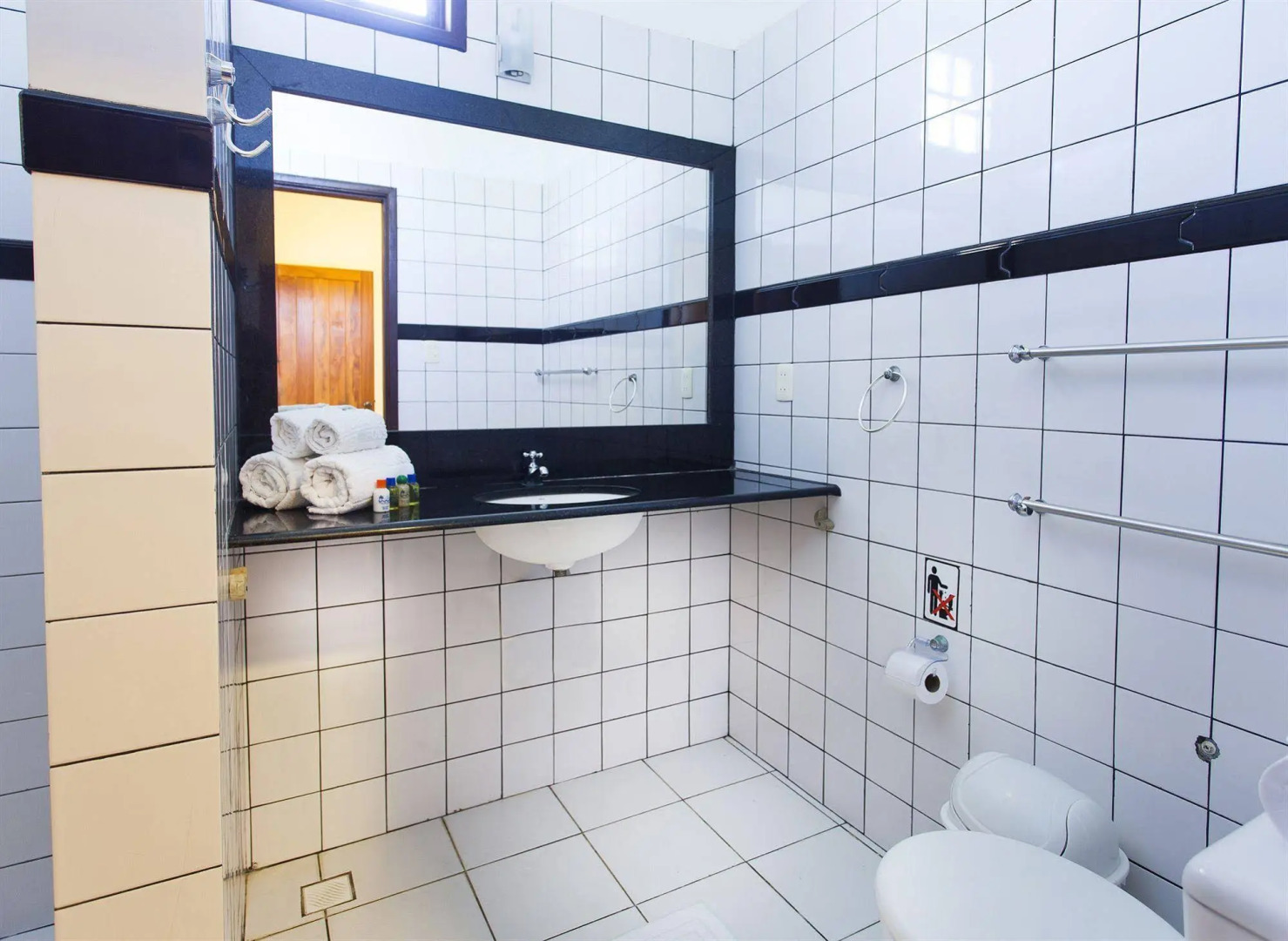 Pousada Praia das Ondas - Pe  na areia