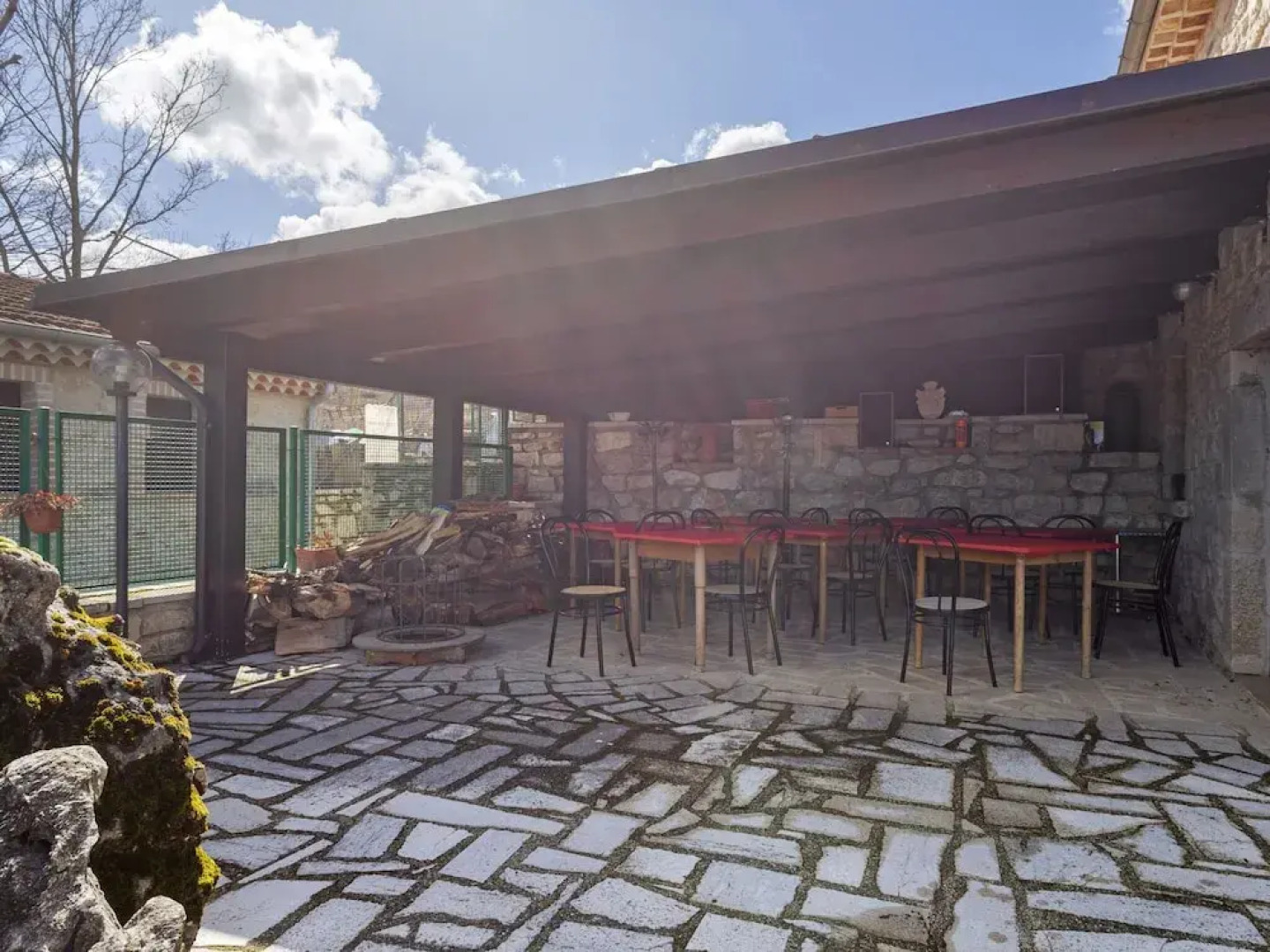 Secluded Holiday Home in Sepino With Balcony