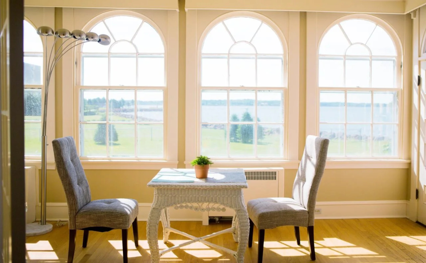 1 West Inn Waterfront