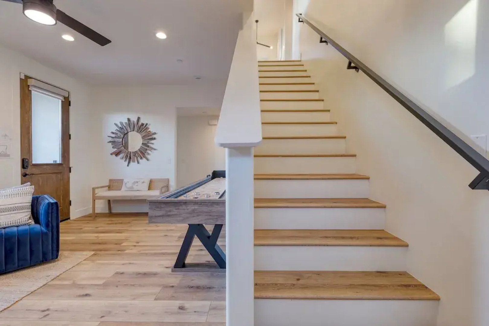 Sunset Serenity by Avantstay Rooftop w Hot Tub Fire Pit 3 Blocks to Beach