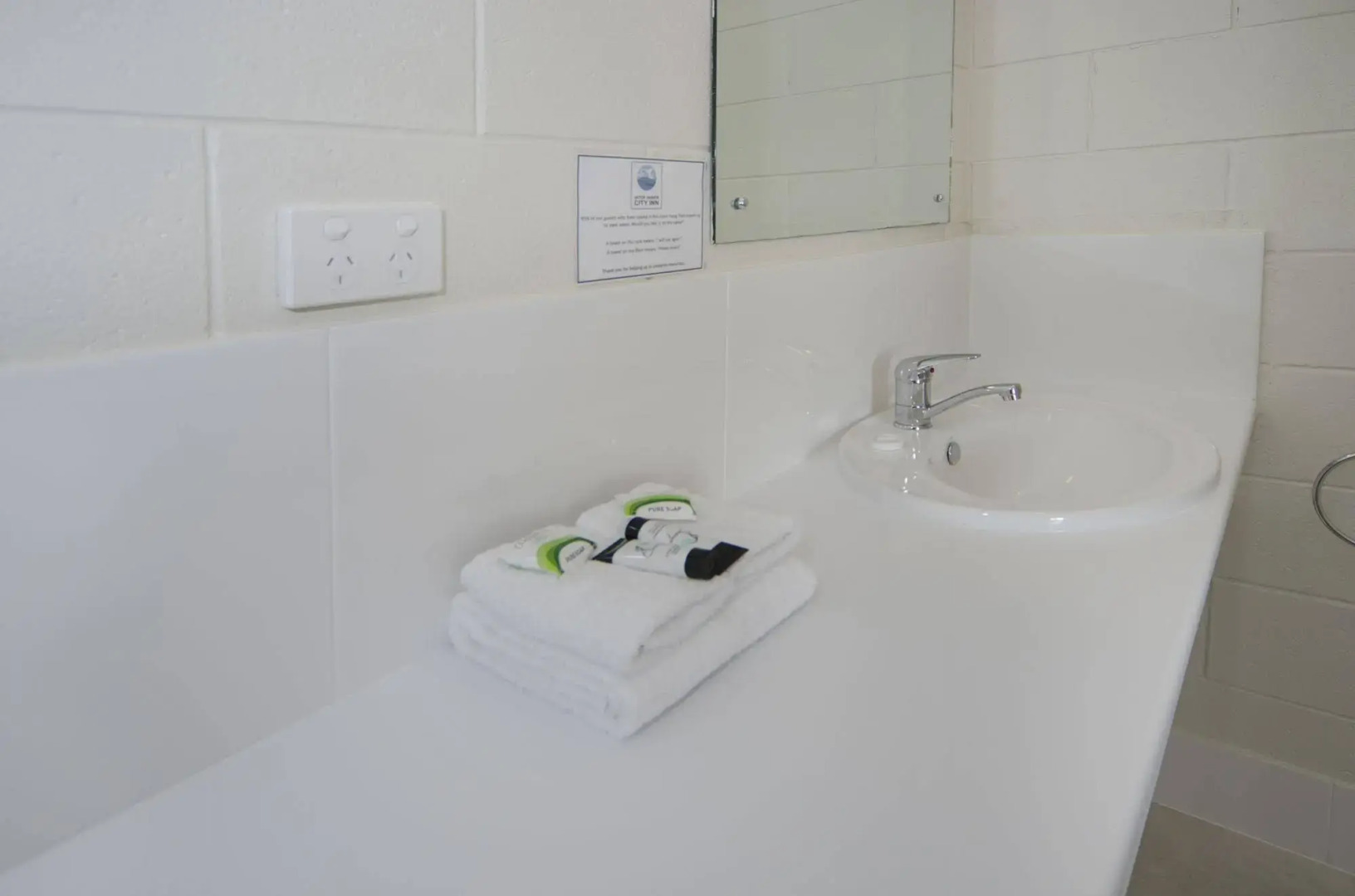 Victor Harbor City Inn