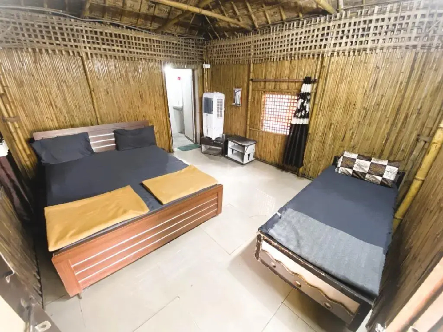 Wilderness Camp 200mtr from Devaliya Park