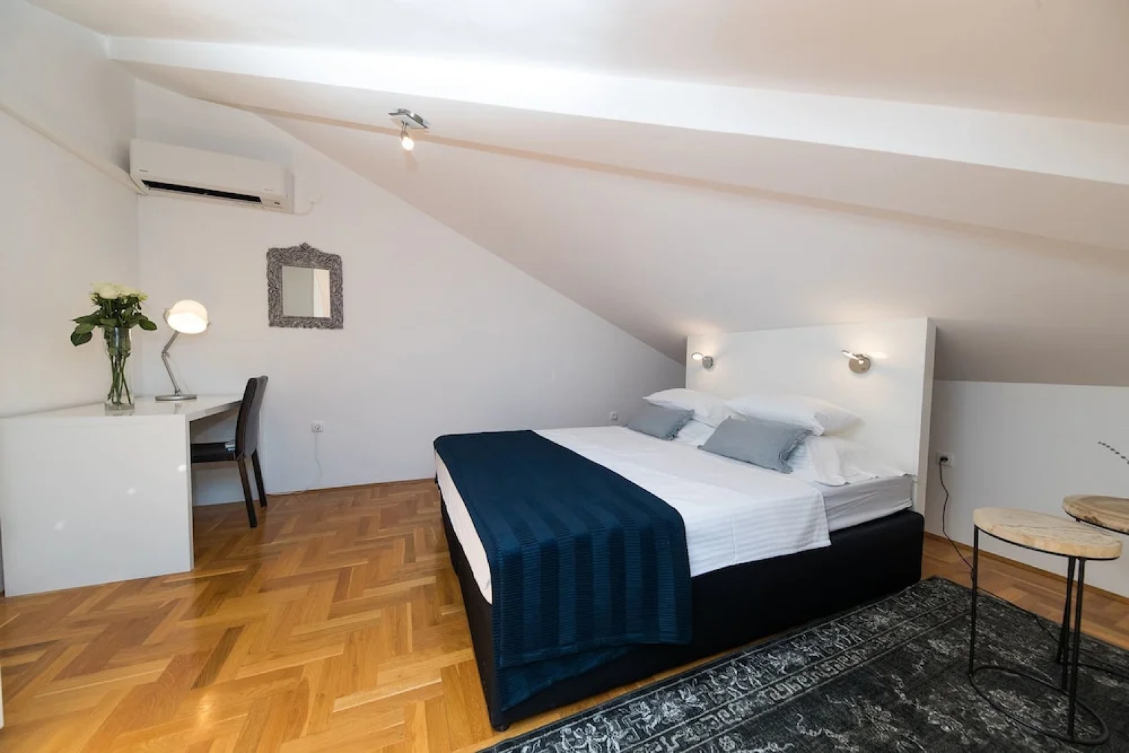 House Villa Jely