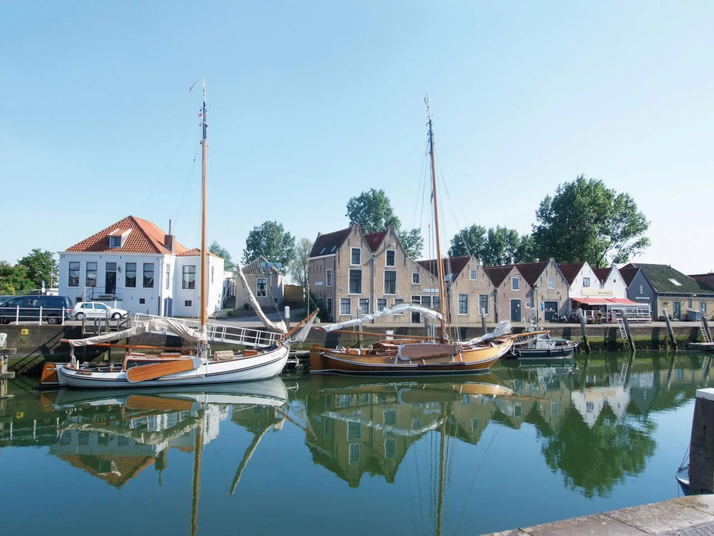 Stately Villa near Grevelingen Lake