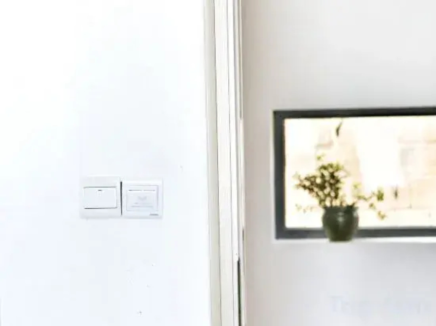 A place to watch the sunrise over the sea of clouds and terraces