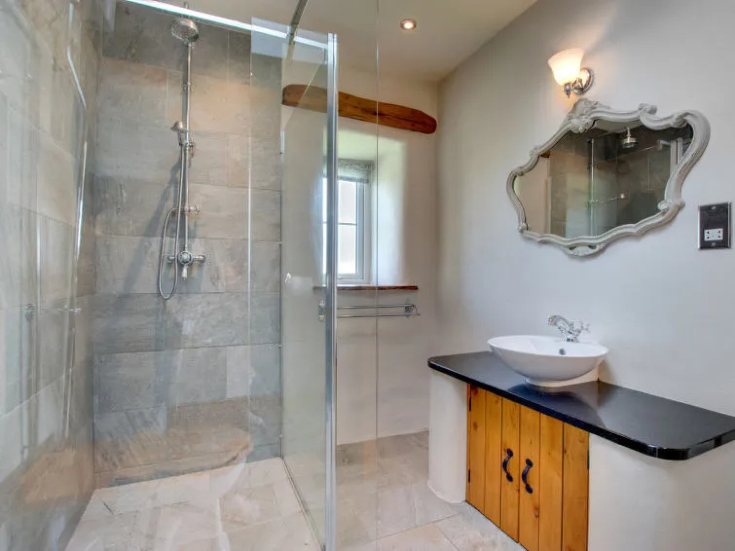 Holiday Home Deri'r Mynach