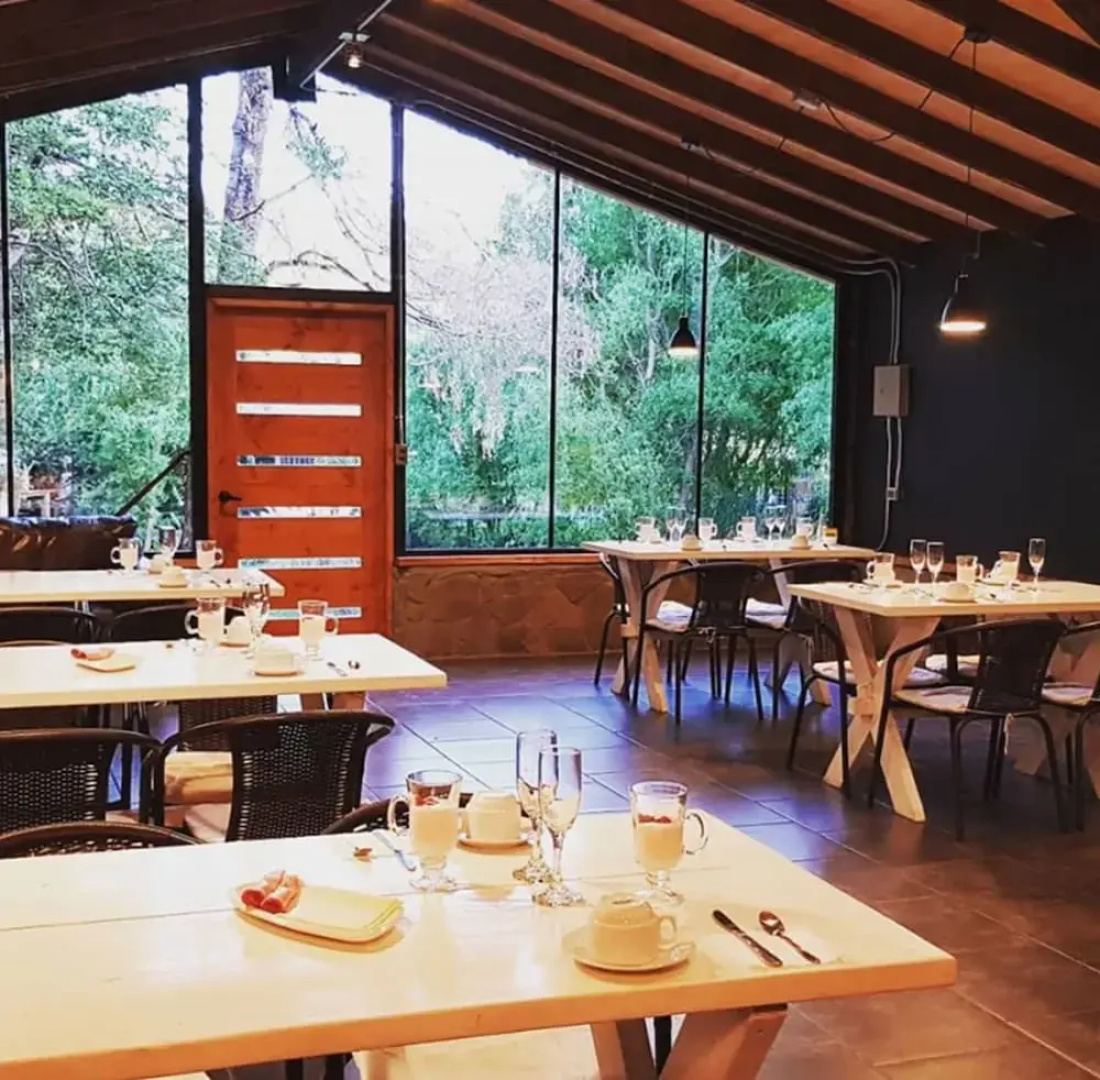 Llaimadomo Lodge