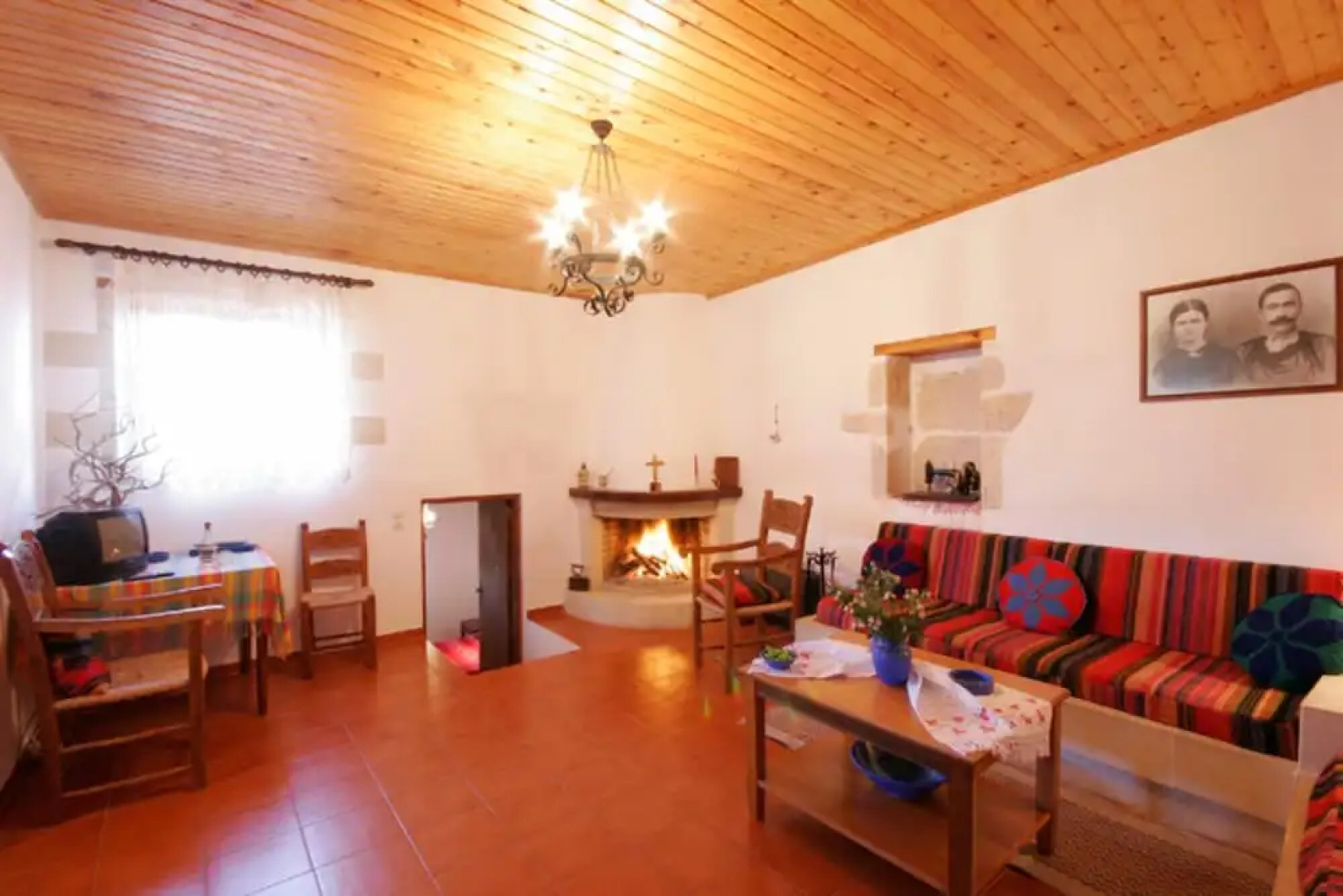 Fenareti Village House