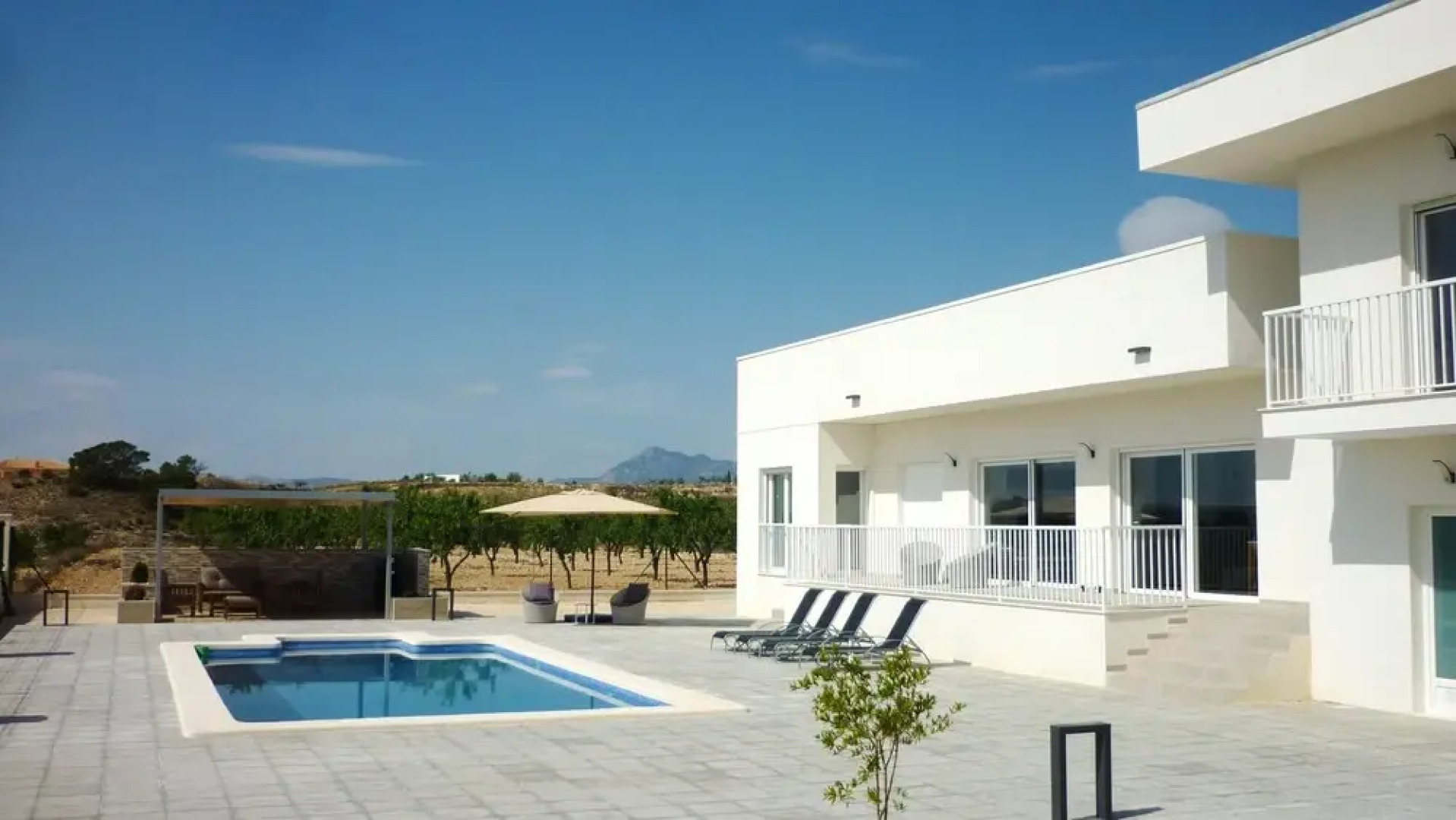 Villa With 3 Bedrooms in Abanilla, With Wonderful Mountain View, Shared Pool, Enclosed Garden