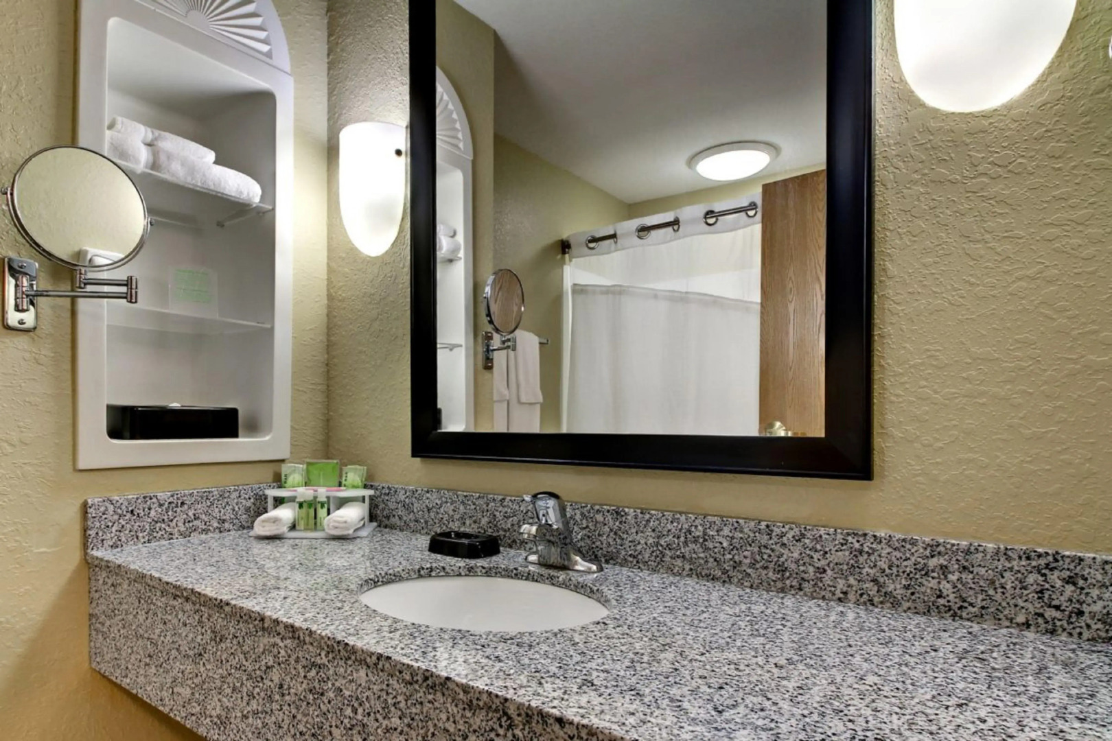 Holiday Inn Express Hotel & Suites Jacksonville South I-295 by IHG