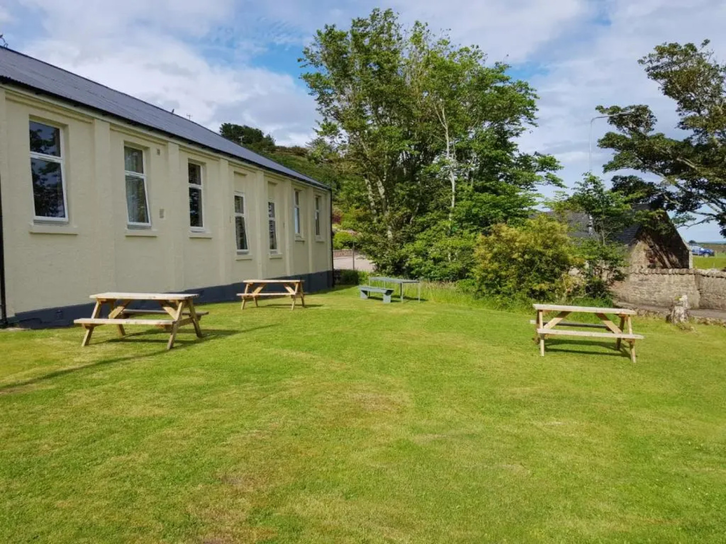 Helmsdale Lodge Hostel - all rooms en-suite