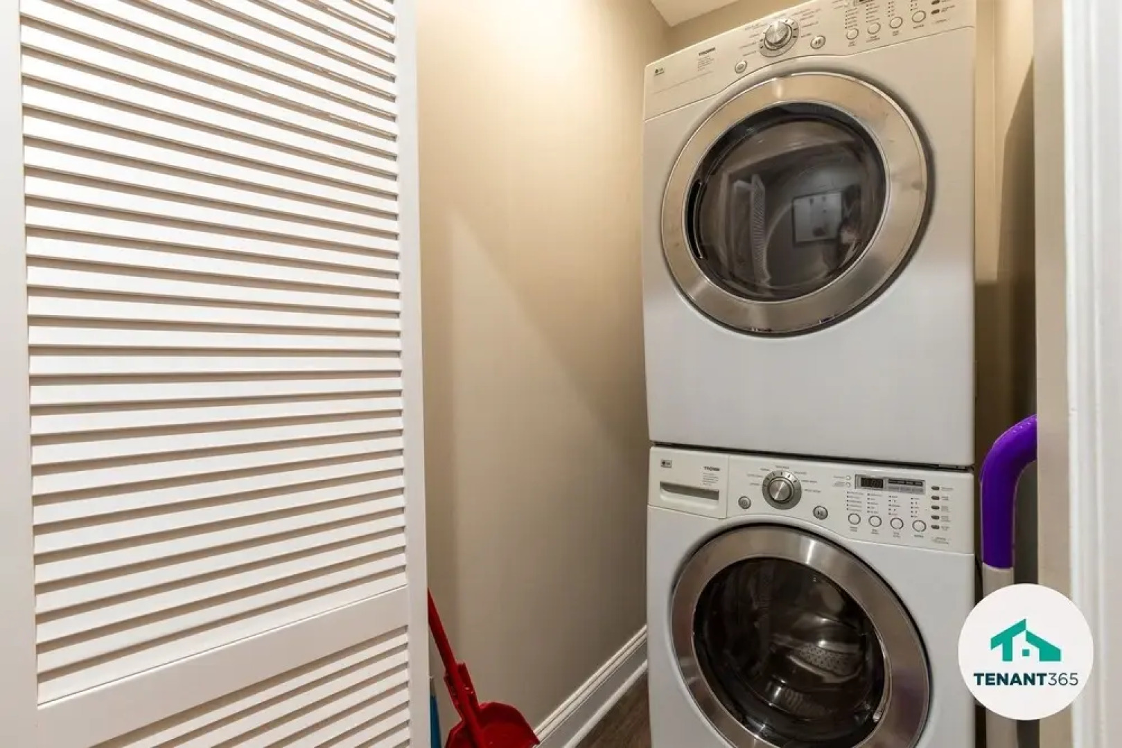 Baltimore's Best Home Away From Home 2 Bedroom Apts by Redawning