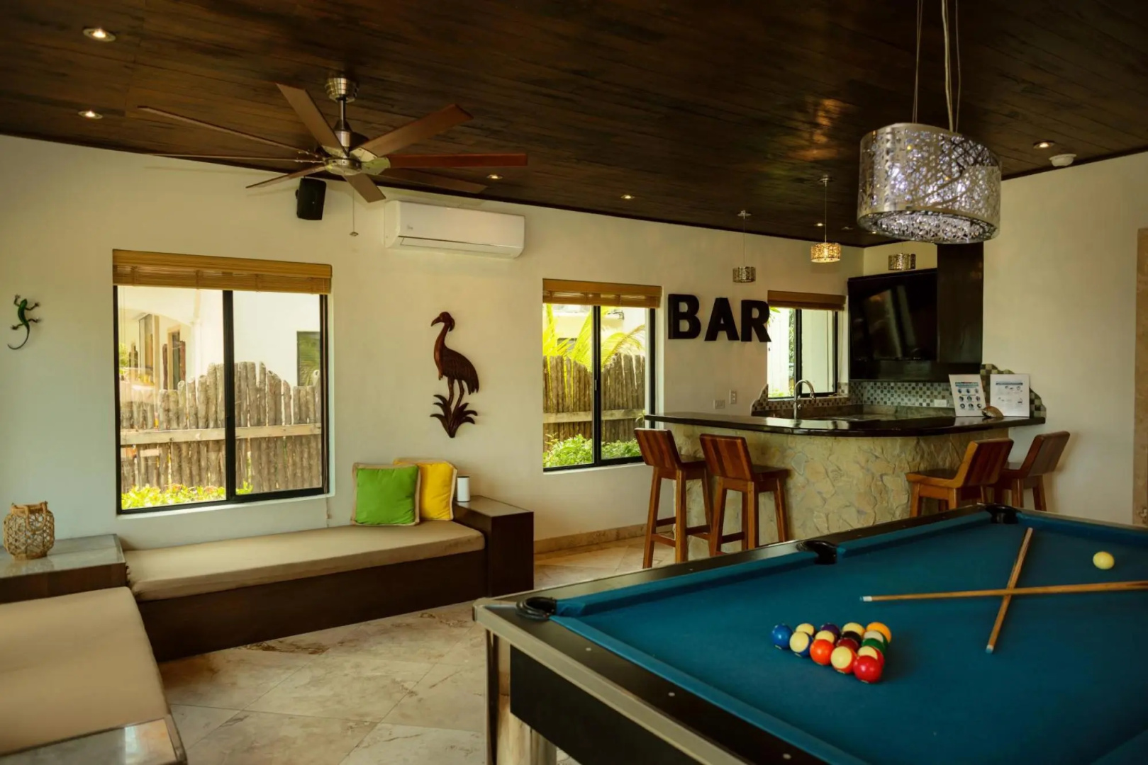 Villa Jammin Gecko in Belize City