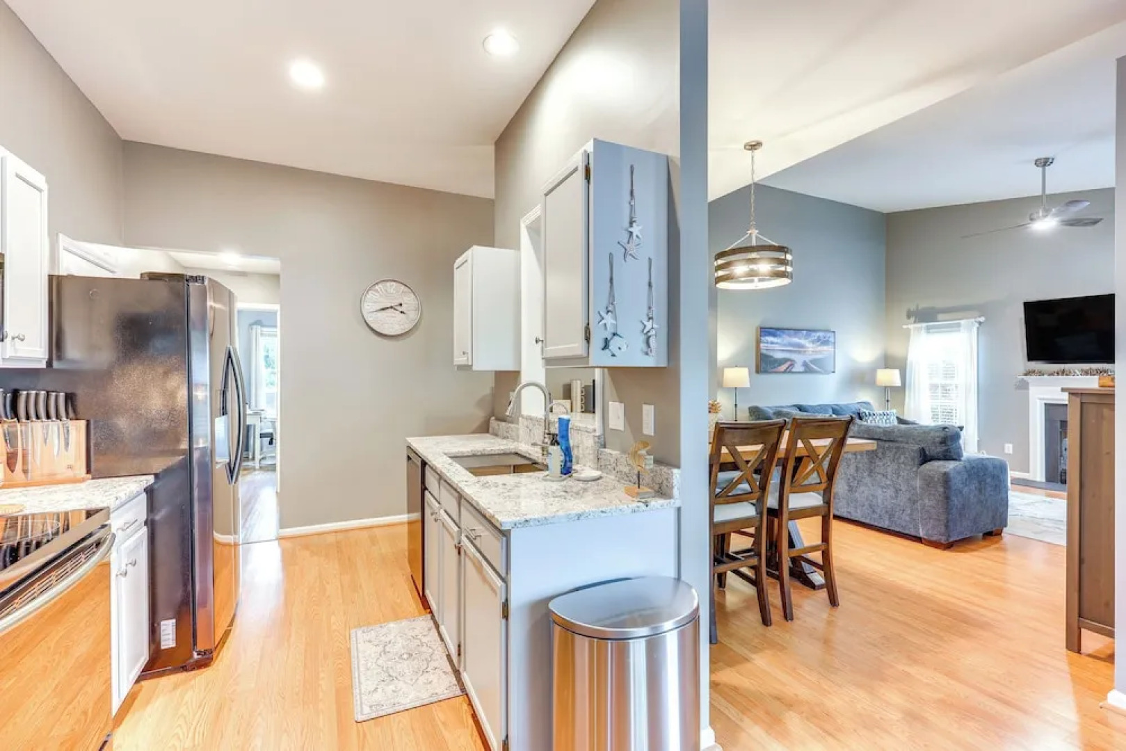 Wilmington Family Home: 6 Mi to Wrightsville Beach