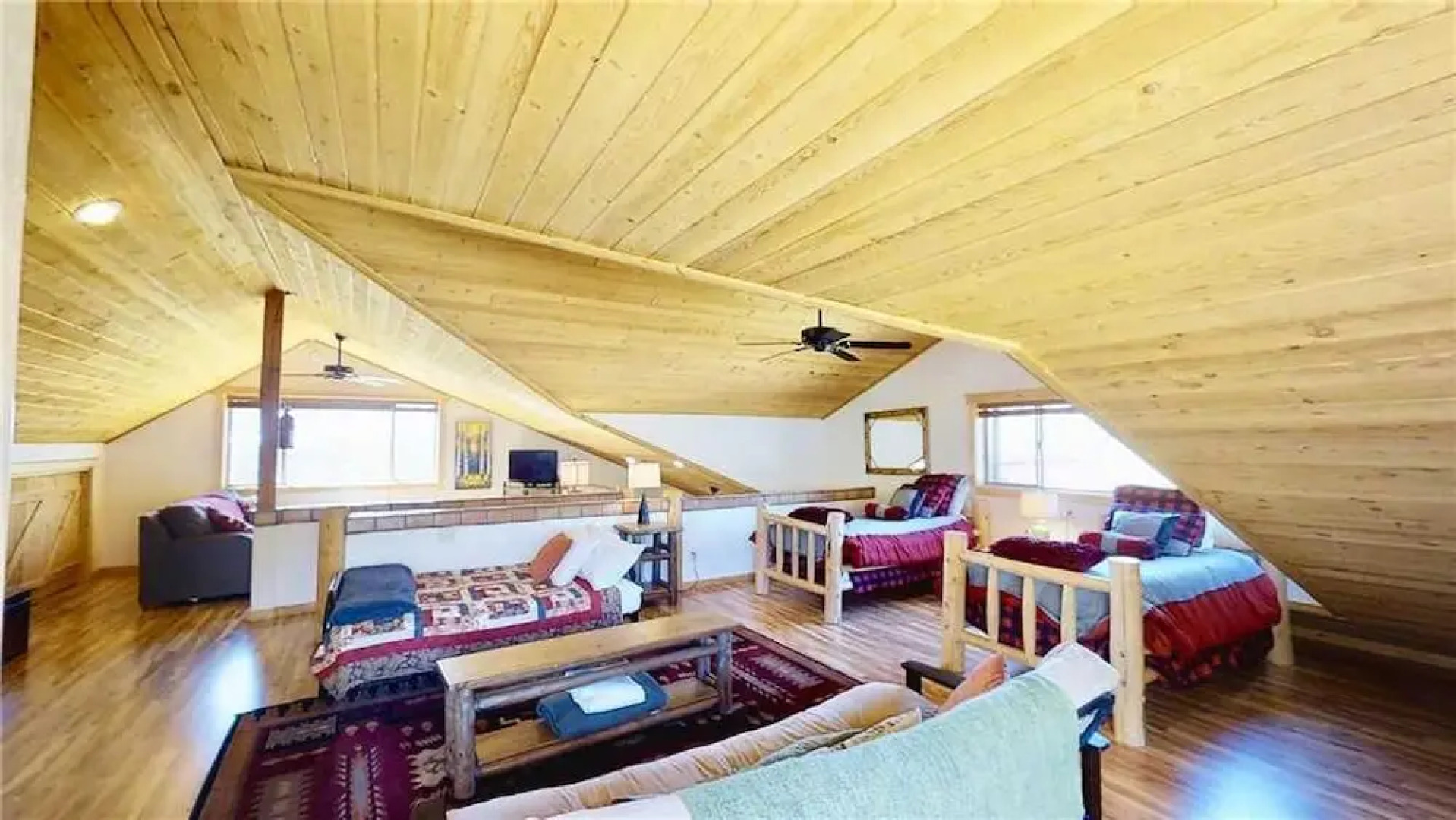 Pack Creek Orchard House by RedAwning