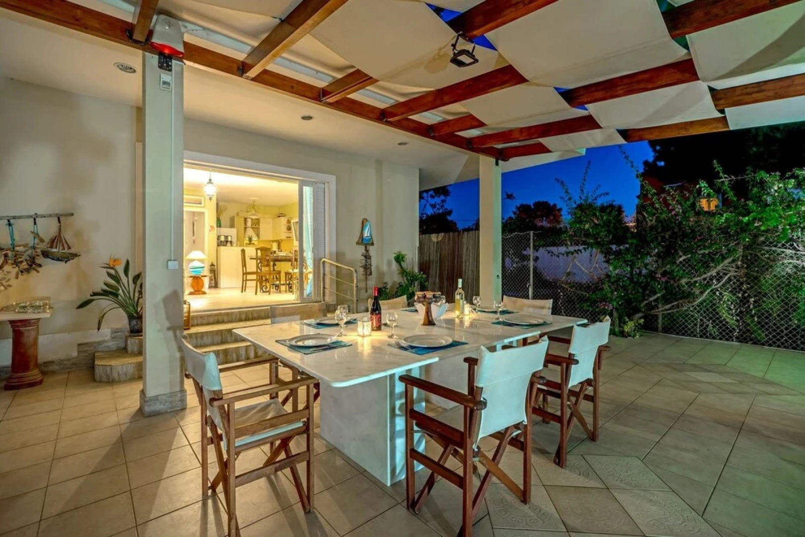 Holiday home poseidonnos and evripidou