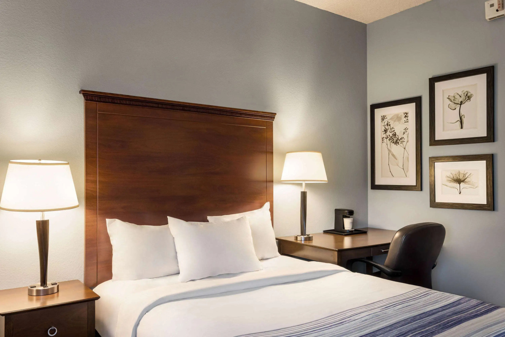 AmericInn by Wyndham Madison West