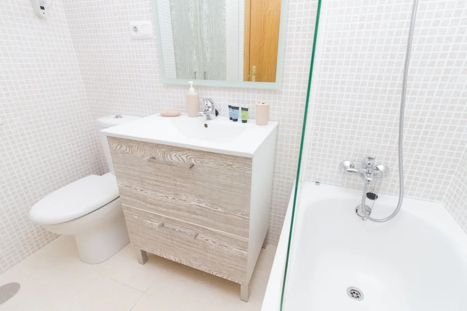 Cool Apartment Carrera de Capuchinos by La Recepcion