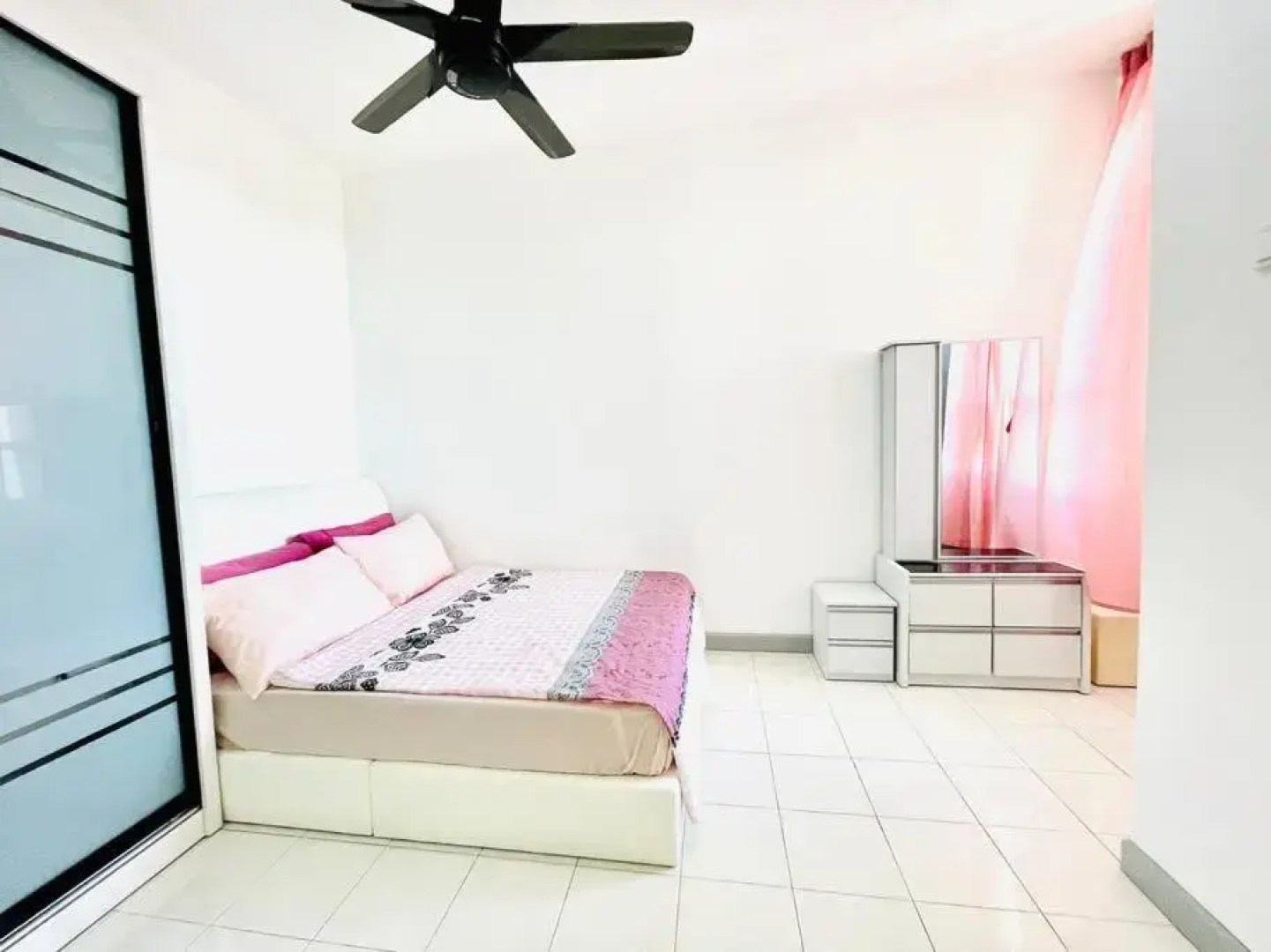 KT CITY HOMESTAY WITH 4 Bedrooms and POOL